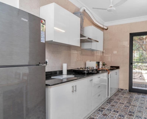 Serviced Apartments Delhi for short long stay. Furnished service apartments in Delhi with fully equipped kitchen. Rent Service Apartment new Friends Colony Delhi, Service Apartments New Friends Colony