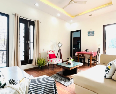 Serviced Apartments in Delhi- furnished living area with modern amenities.